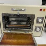 Sterilizer - Surgical instrument oven of 1951