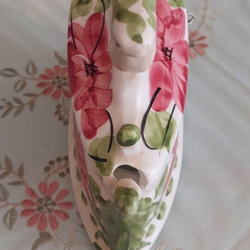 Ceramic vintage decorative iron like new