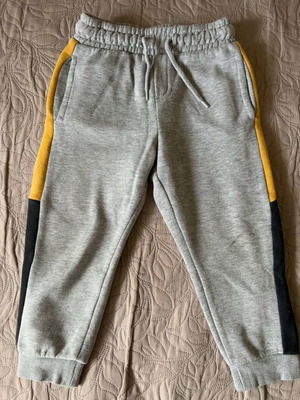 Orchestra kids' sweatpants used, grey, size 3 years
