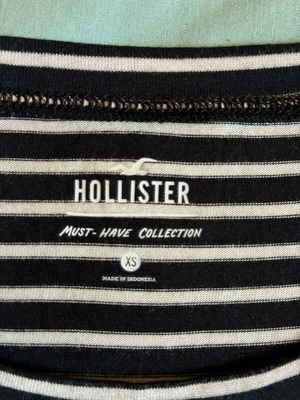 Hollister Womens Striped T-Shirt XS New Nautical Navy White Pocket Tee