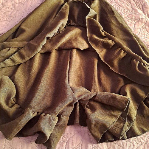 Dress2undress strapless dress shorts new, chocolate color