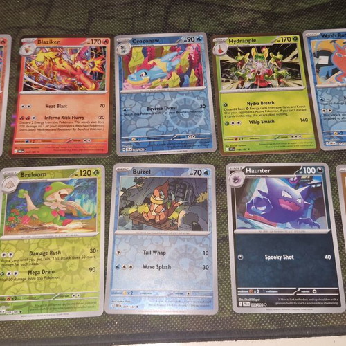 Pokemon card set of 10, new