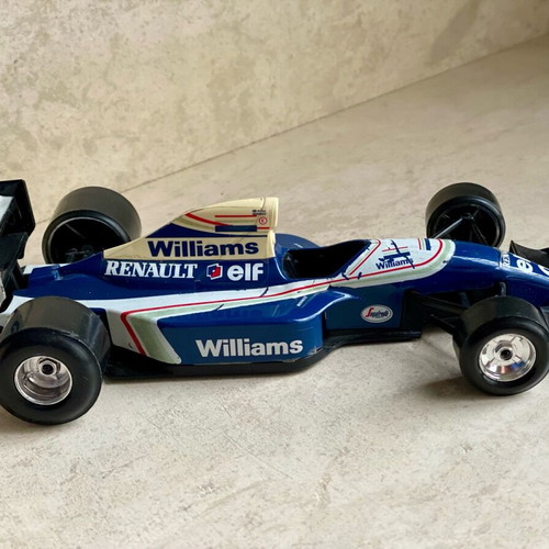 Williams FW 14 Formula 1 Model Car like new, 1/24 scale