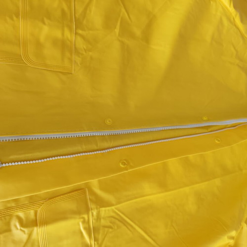 Yellow Nitscerada Large like new, raincoat size with hood