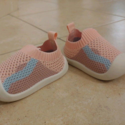 OFFER! Non-slip baby sports shoes for 7-12 months (12cm)