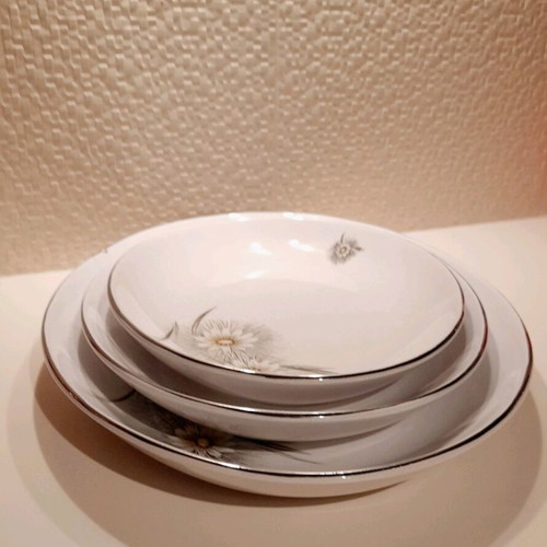 Keramikos vintage serving set with daisy design new