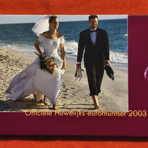 Official Dutch 2003 Wedding Euro Coin Set with Medal, new