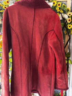 Women's Long Suede Coat with Fur Lining Burgundy Size M/L Like New