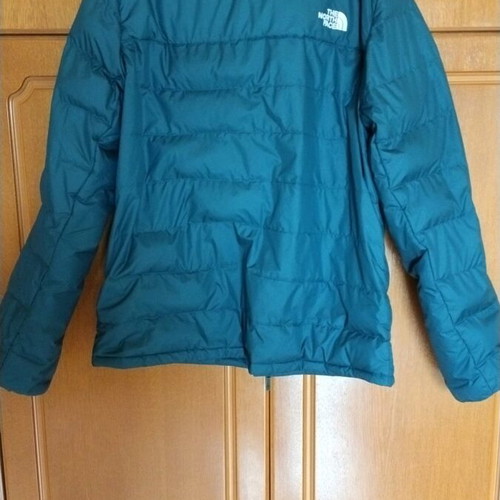 The North Face puffer jacket 550 like new, petrol dark blue