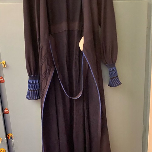 Diane von Furstenberg wool mid length dress like new, medium size