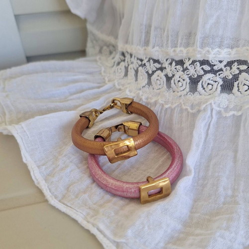Handmade leather bracelets set of 2 new, pink and brown with gold accents