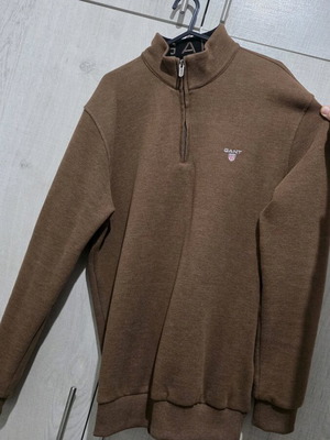 Gant men's brown sweatshirt like new, size M