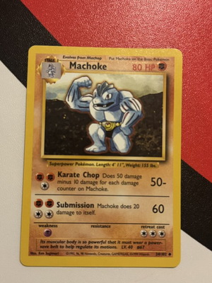 Machoke Base Set 34/102 Pokémon card