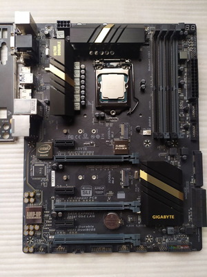 Gigabyte Z170X-UD3 motherboard with Intel i5 7500