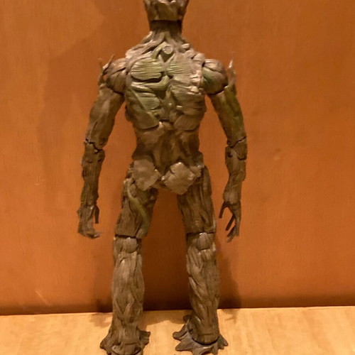 Marvel Legends Evolution of Groot figure like new with baby Groot in pot