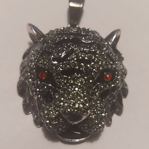 Steel Puma Pendant new, black and silver with red stones