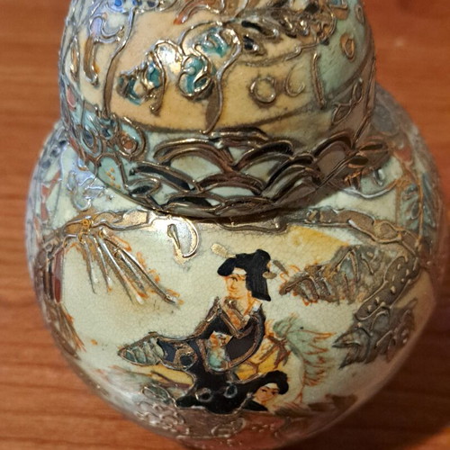 Satsuma vase with Moriage handpainted decoration, vintage