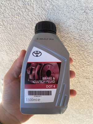 Toyota brake and clutch fluid DOT 4 new, sealed bottles available