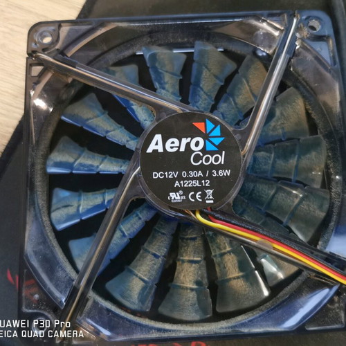 Aerocool 120mm fan used with blue LED, 3pin
