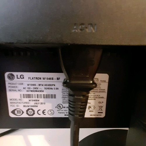 LG Flatron monitors used, pack of 2