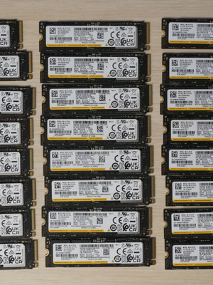 Samsung PM9A1 512GB NVMe M.2 SSD Gen4