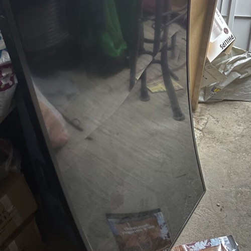 Samsung 49 Curved TV and Turbox 40 TV used, broken panels