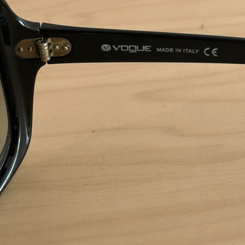 Vogue VO2513 oversized sunglasses, black
