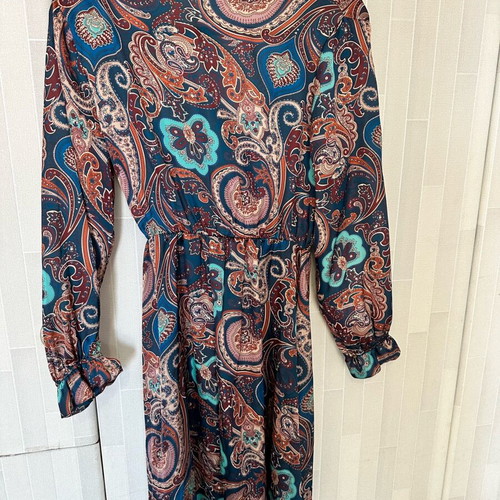 Dress like new multicolor with comfortable fit, sizes M and L