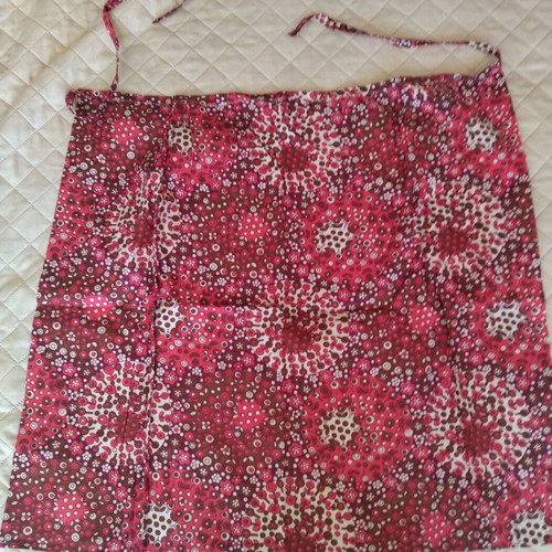 Kitchen apron new, waist down