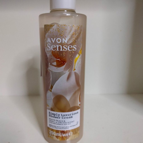 Simply Luxurious shower cream with peach, vanilla and orchid scent 250ml new