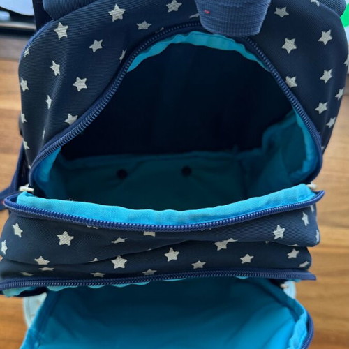 Polo kids rocket bag used with wheels and compartments