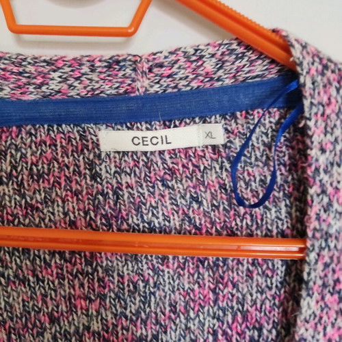 Cardigan XL with multicolor knit like new