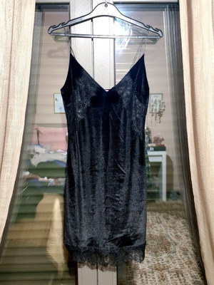 Velvet lingerie dress black like new, size S