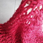 Knitted neck warmer, red