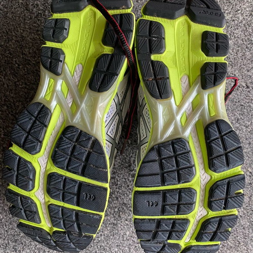 Asics Gel Kayano 21 shoes used, size EU 40, multicolor