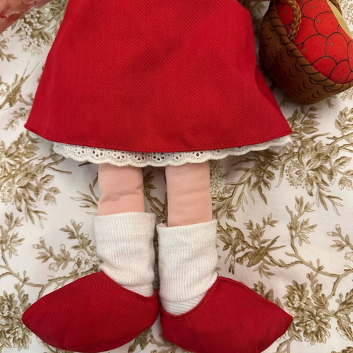 Collectible Little Red Riding Hood Doll Sigikid 43 cm used