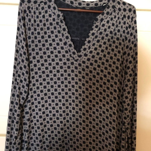 Blouse new, cool and light, size M-L