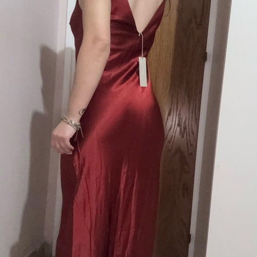 Satin maxi dress with side slit new, red