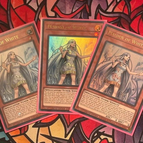 Maiden of White UR 3 pieces new, limited edition 25LP-EN018