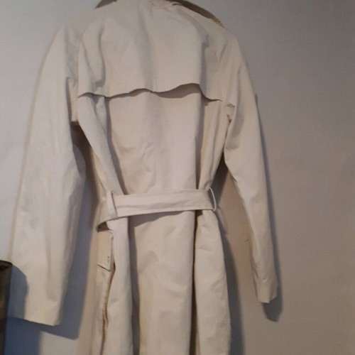 Stradivarius white coat like new