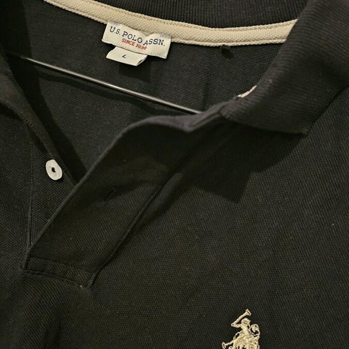 U.S. Polo Assn. t-shirt size L like new, black