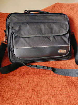 Laptop bag used, black, in very good condition