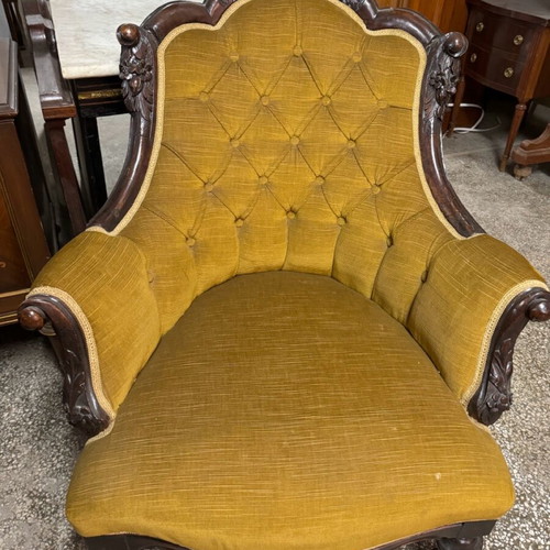 Victorian living room set used with two armchairs and 3-seat sofa