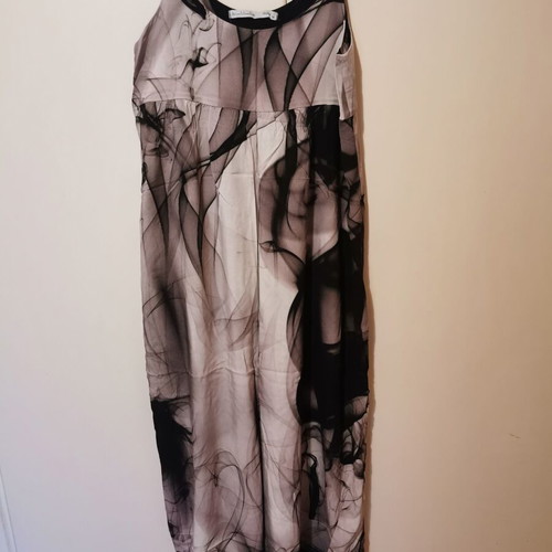 Helmi maxi dress with abstract smoky print, size M, new