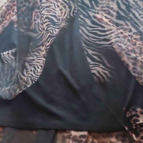 Maxi skirt flared animal print tulle new, one size
