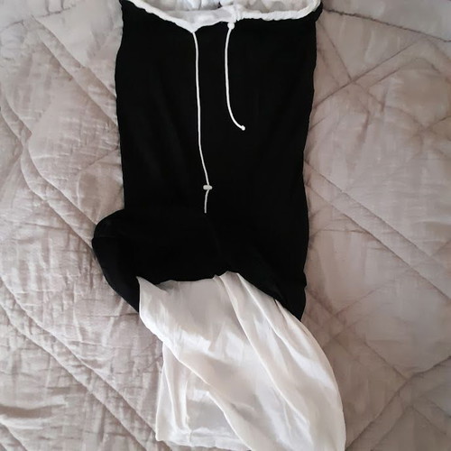 Summer skirt size S/M like new, black and white, stretchy