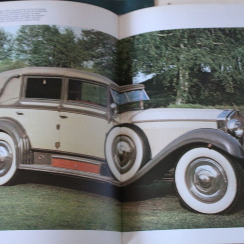 French Book of Classic Cars like new, 191 pages, 54 car brands from 1927