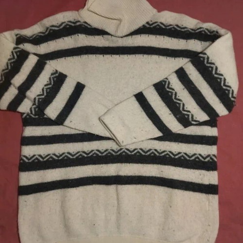 90s wool sweater with turtleneck, like new, ecru with blue stripes