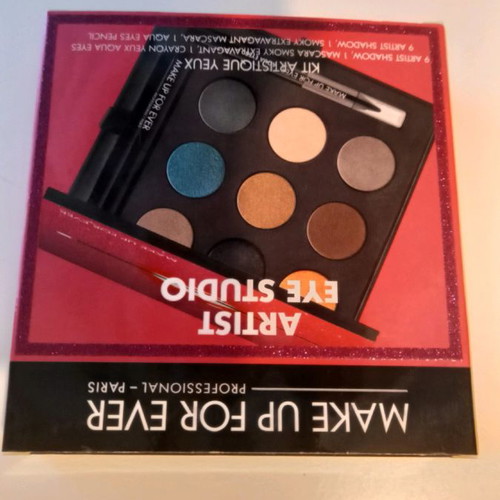 Make Up Forever eyeshadow set new