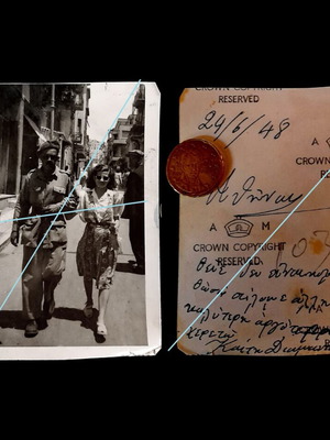 Vintage ασπρόμαυρη φωτογραφία του 1948 με στρατιωτικό και γυναίκα